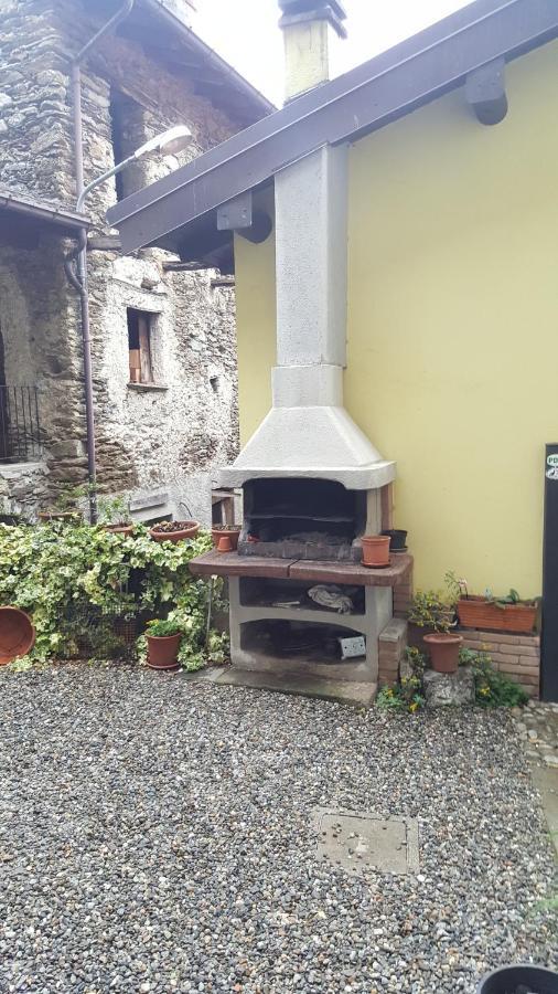 Ferienwohnung Casa Bizza Vercana Exterior foto